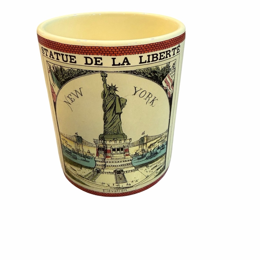 Statue de la‎ Liberté New York Souvenir Mug ☕ Made in Portugal MMA Coffee Cup